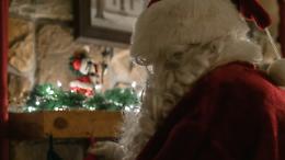 Babbo Natale entra in classe: alla materna di Gallo Grinzane una festa di stupore e doni