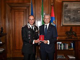 Il generale De Vita premiato con la Croce d&rsquo;Oro dell&rsquo;Arma dei carabinieri
