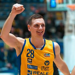 Reale Mutua , prima di Natale al Pala Gianni Asti arriva Bergamo, per una sfida che promette emozioni