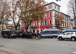 Torino, assemblea su Askatasuna: l&rsquo;Universit&agrave; indica la Palazzina Einaudi come sede