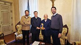 Nei presepi del torinese c'&egrave; una nuova statuina: ecco cosa rappresenta