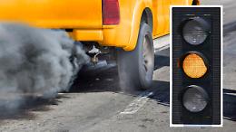 Inquinamento, scatta il semaforo arancione a Torino. Stop ai diesel euro 5 ma domani ci sar&agrave; un'eccezione