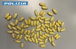 Barriera di Milano: arrestato 22enne con 900 grammi di cocaina in valigia