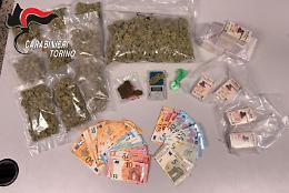 Droga in famiglia nel palazzo di Moncalieri, a spacciare erano madre e figli