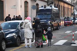 Aska, bimbi a scuola nella Vanchiglia "blindata". E il quartiere si divide