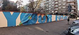 Il futuro si scrive anche &ldquo;fuori dalle righe&rdquo;: un murale ricopre l&rsquo;istituto Antonelli