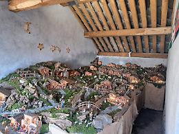 Ges&ugrave; Bambino rubati dai presepi di Castelnuovo Nigra: mangiatoie vuote nel giorno dell&rsquo;Epifania