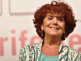 Addio a Valeria Fedeli, ex ministra dell&rsquo;Istruzione
