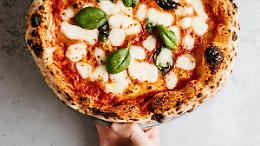 Giornata mondiale della pizza: la storia della Margherita, icona senza tempo della cucina italiana