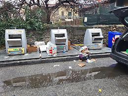 Isola ecologica trasformata in discarica: scatta la tolleranza zero