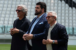 "MasterChef": Antonino Cannavacciulo all'Allianz Stadium di Torino con il santino di Maradona...