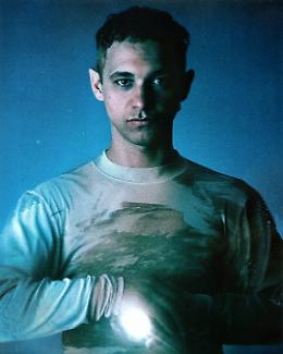 Cosmo torna con un nuovo album: &ldquo;La Fonte&rdquo; a dieci anni di distanza da &ldquo;L&rsquo;ultima festa&rdquo;