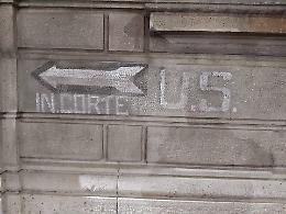 Tracce di guerra sulle facciate: quei simboli silenziosi sui palazzi torinesi