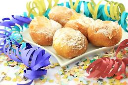 I Frici&ograve; piemontesi, ecco la tradizione di carnevale del nostro territorio