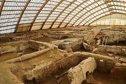 Archeologia dal mare: la tempesta svela i segreti fenici nascosti sotto la sabbia di Chia