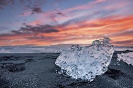 L'Italia svela il ritmo dei poli: cos&igrave; l'attivit&agrave; solare muove i ghiacci dell'Antartide