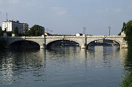 Modifiche alla viabilit&agrave;: lavori di pulizia ai ponti Balbis e Umberto I
