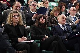 Bernini, solidariet&agrave; a Prandi: "L'esposto una scelta giusta, gli studenti stanno fraintendendo la libert&agrave; d'espressione"