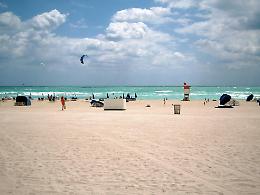 Prenotare le vacanze: ecco gli strumenti che l'intelligenza artificiale utilizza per proporci mete e prezzi 