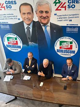 Tutti contro Avs (e Lo Russo): &laquo;Basta vicinanza ad Aska&raquo;