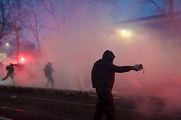 Scontri a Torino, ecco perch&egrave; fu "guerriglia urbana organizzata" e non una manifestazione
