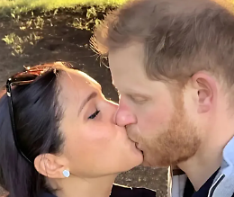 Serie Tv con Meghan e Harry
e Buckingham Palace trema
