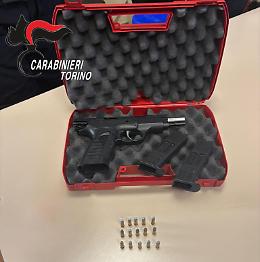 Torino, rapina mancata in un compro-oro: 79enne armato tenta il colpo e viene arrestato