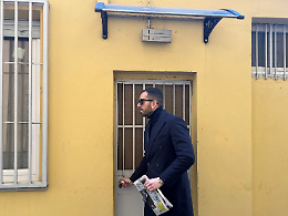 Tour nella micro casa "di lusso" di Torino: 8 metri quadri, 1000 euro al mese