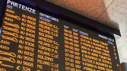 Treni fermi e ritardi record: mattinata nera per le ferrovie italiane