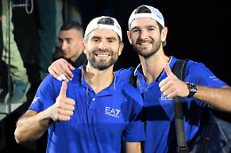 A Rotterdam Simone Bolelli e Andrea Vavassori dominano Sander Gille e Sem Verbeek e sono in semifinale