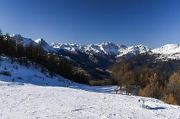Carnevale sulla neve in Vialattea: sci in maschera e feste ad alta quota