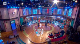 Agcom bacchetta la Rai: basta slittamenti della prima serata