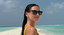 Melissa Satta guarda avanti
&laquo;Un amore per tutta la vita&raquo;