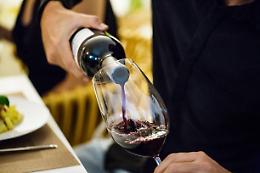 Salone del Vino Torino 2026: tre giorni alle OGR e un mese di eventi off in citt&agrave;
