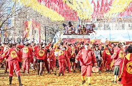 Carnevale di Ivrea, la vittoria va ai Diavoli. Il momento della proclamazione