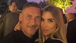 Totti al &ldquo;Grande Fratello Vip&rdquo;
condotto dalla sua ex moglie