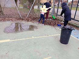 A Verolengo la pulizia dei campi sportivi scatena il dibattito su responsabilit&agrave; e manutenzione