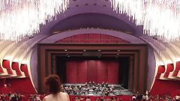 Al Teatro Regio di Torino il viola sfida la superstizione