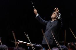 Riccardo Muti fa poker al Teatro Regio: "Ecco perch&eacute; mi piace tornare qui. E sulla Venezi dico..."