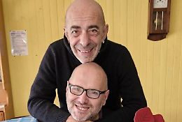 Titolari picchiati da ex dipendenti della trattoria: pace fatta dopo le botte