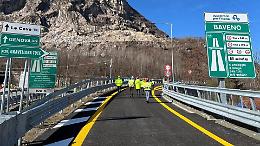 Chiusura notturna della A26: Arona- Gravellona bloccata per un trasporto eccezionale