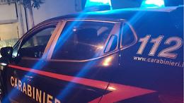 Orbassano, spaccata nella notte in via San Rocco: auto ariete contro un negozio di orologi