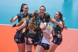La Reale Mutua Fenera Chieri '76 domina il Ł&oacute;dź e si qualifica alle semifinali di CEV Cup