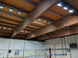 Palestra comunale di via Moncrivello, lavori sulla copertura previsti da settembre 2026