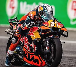 Acosta sembra Rossi e batte Marquez, Bagnaia comincia piano