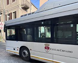 Chivasso, bus sperimentale al via il 9 marzo: innovazione in corsa, ma i biglietti si inceppano