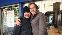 Nichelino dice addio a "Bush", l'ambulante gentile che aveva conquistato la citt&agrave;