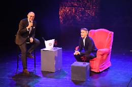 Emanuele Filiberto al Teatro Juvarra: dall&rsquo;esilio alla tv, il racconto di una vita &ldquo;scomoda sui troni&rdquo;