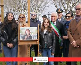 Un albero per Gis&egrave;le Pelicot: Vercelli celebra la giornata dei giusti contro la violenza