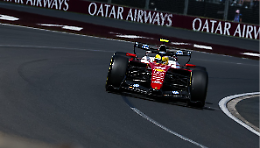 F1, i dubbi di Hamilton: "Mercedes? Qualcosa non mi torna..."